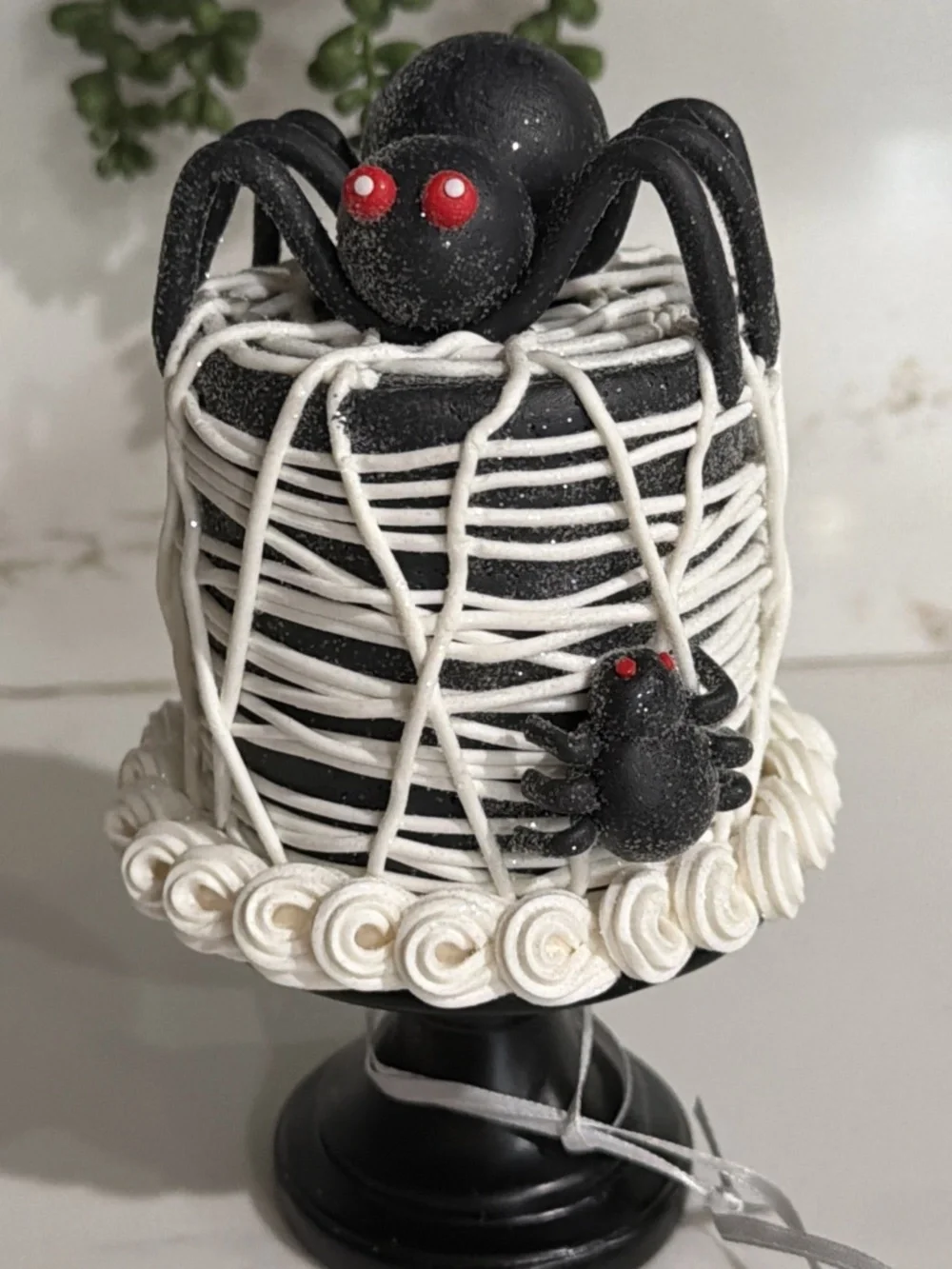 Sweet Treats Halloween Glittered Mini Spider Cake on Stand